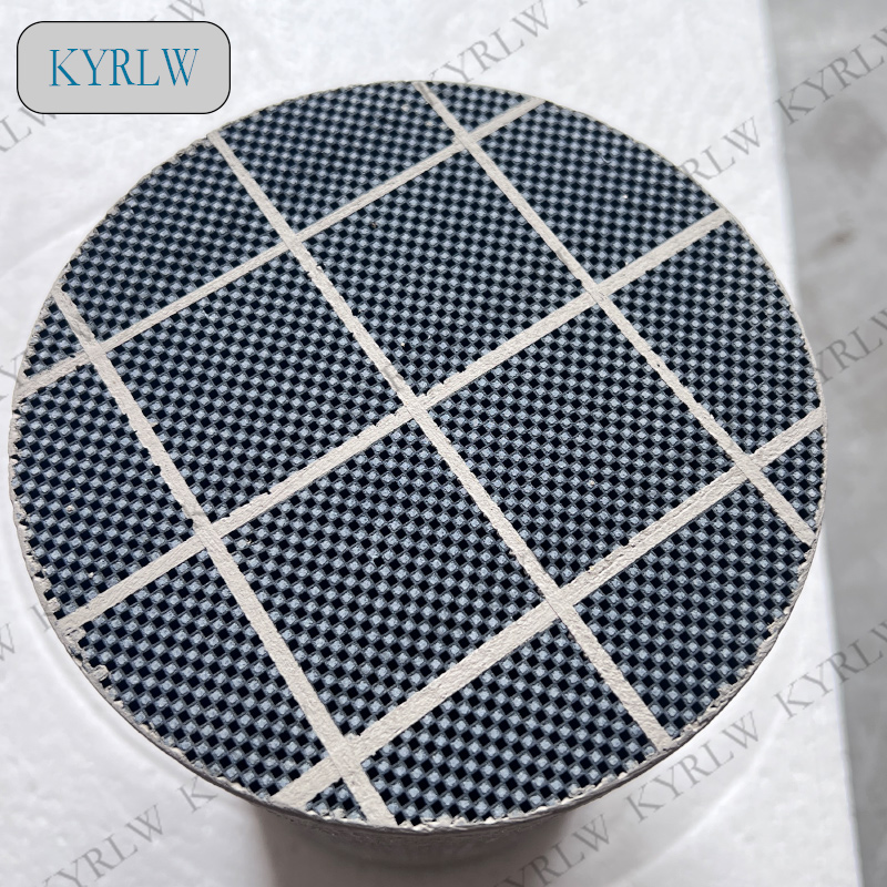 SIC DPF 132*203mm ディーゼル排気システム  - Honeycomb Grid Filter のレビューと価格